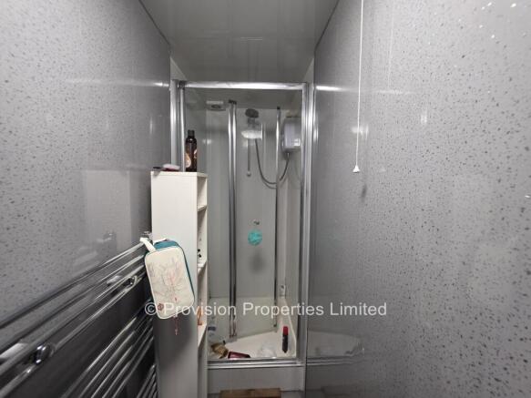 6 bed End of Terrace to rent Image 7