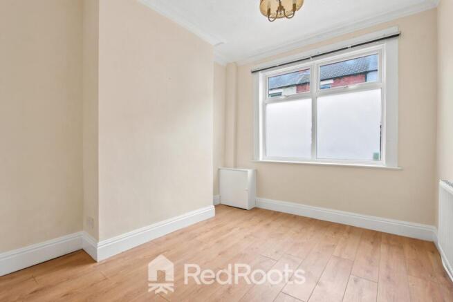 3 bed Terraced for sale Image 5