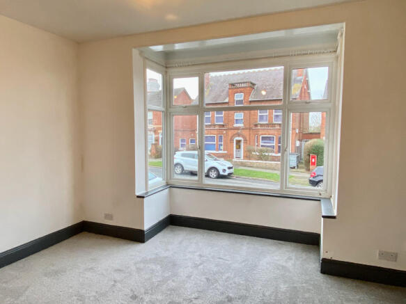 Bay Window To Lou...