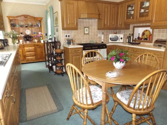 Kitchen/breakfast ro
