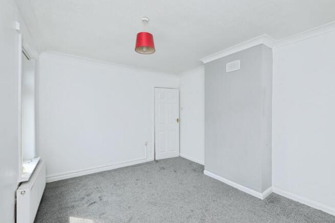 3 bed Semi-Detached for sale Image 9