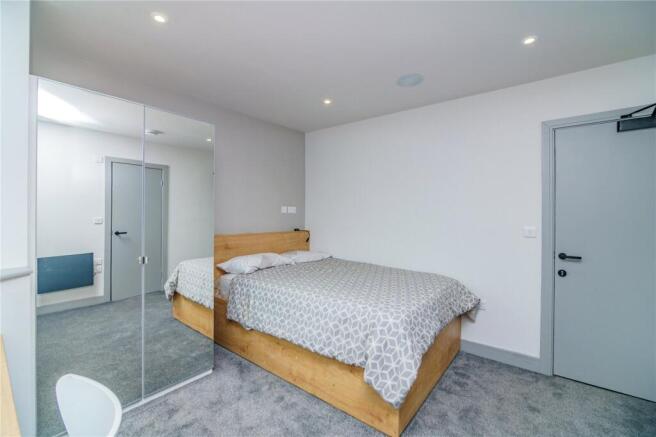 1 bed Terraced to rent Image 7