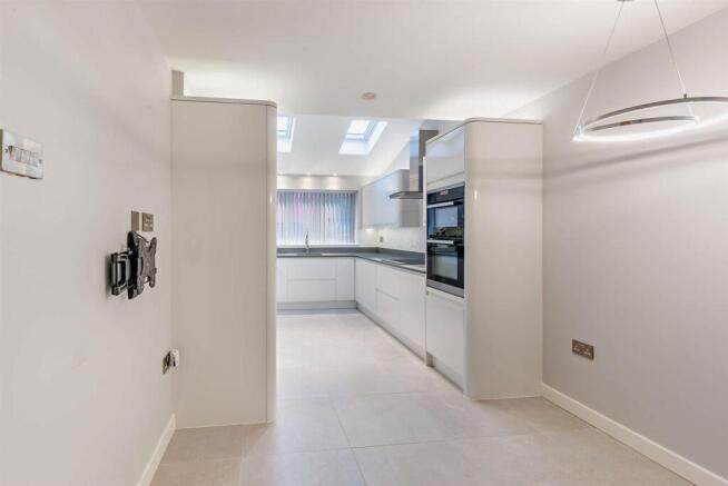 8635952-interior07-800.jpg