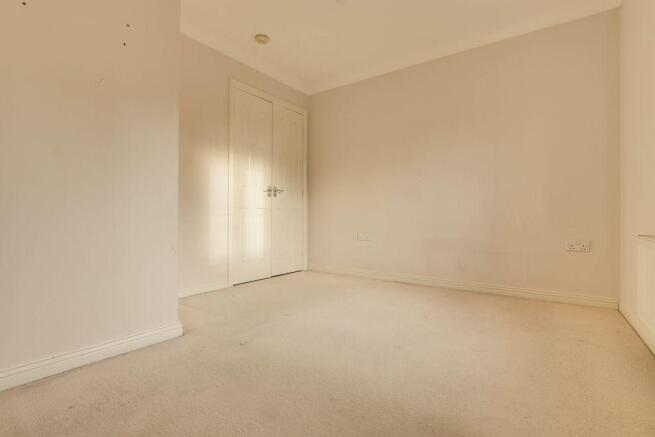 Bedroom 2 (Double)