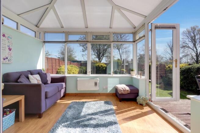 4 bed Semi-Detached for sale Image 9