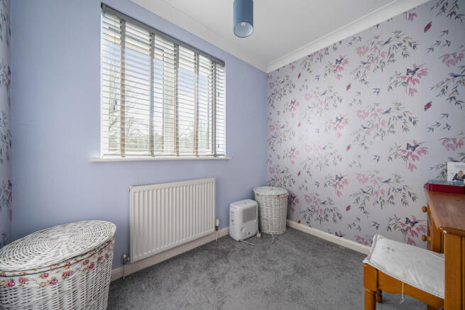 purple bedroom