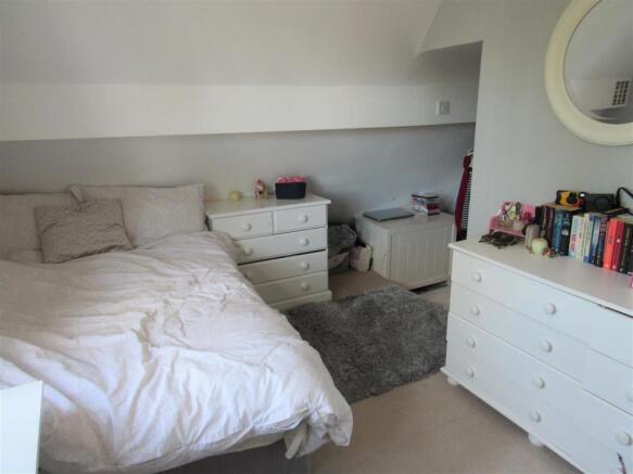 keswick 57 bed3.jpg