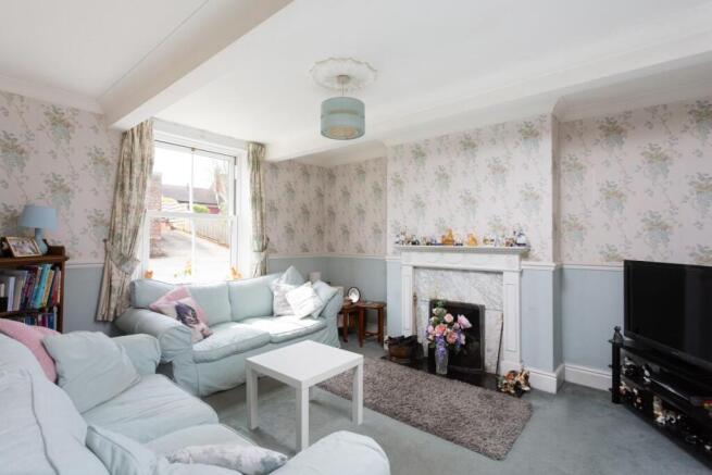 5 bed House for sale Image 5