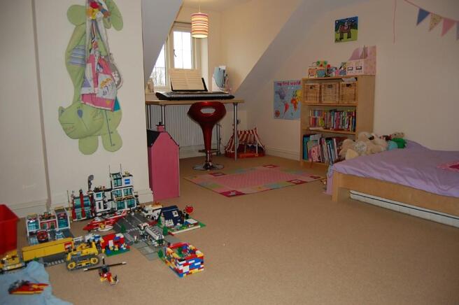 Photo 11