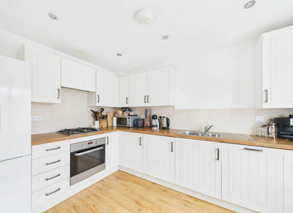 CAM04914G0-PR0295...