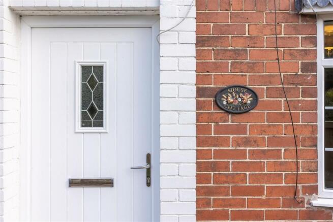 Mouse Cottage External-10.jpg