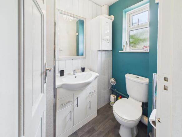 3 bed Semi-Detached for sale Image 12