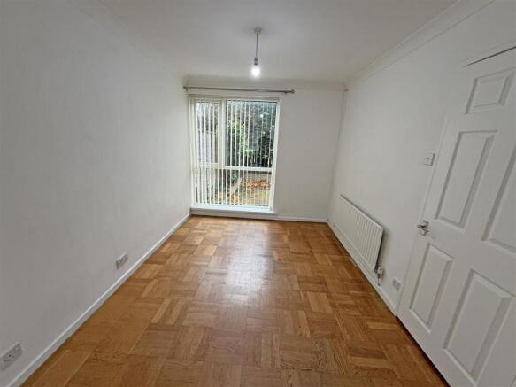 Living room A2.jpg