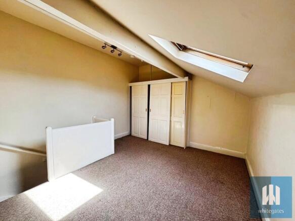 2 bed Terraced to rent Image 4