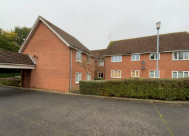 Flat 5, Trienna Court, Wendover Gardens, Brentwood CM13 2HD