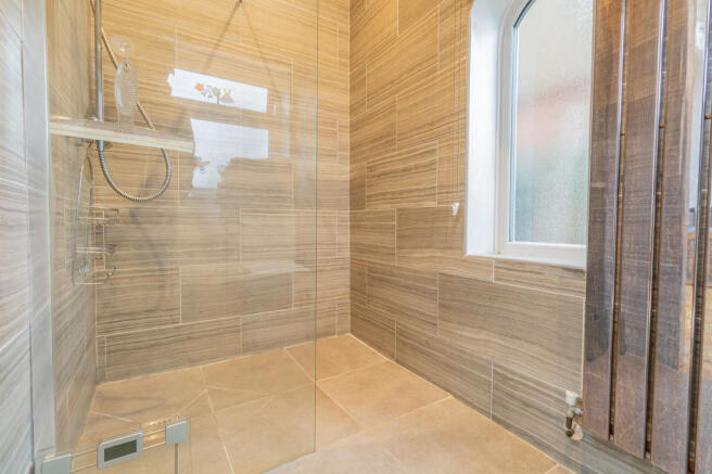 Downstairs Wet Room