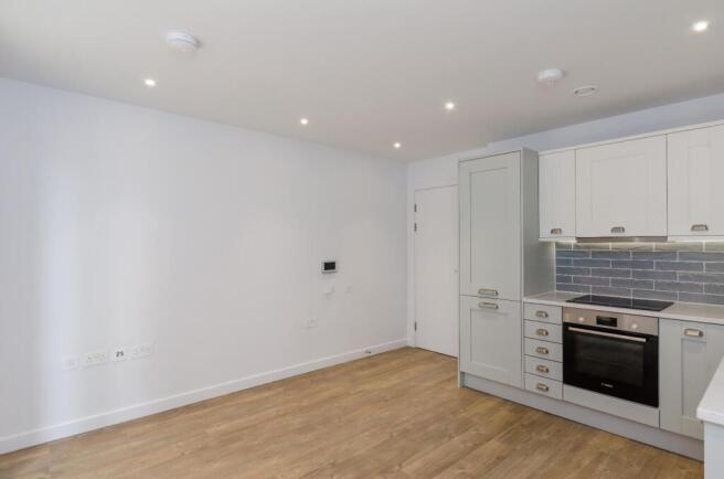 1 bed Flat to rent Image 3