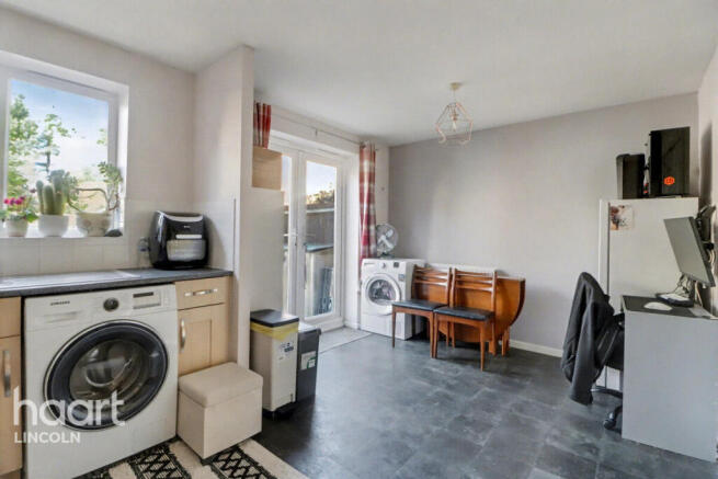 Murrayfield Avenue, Sleaford photo 4