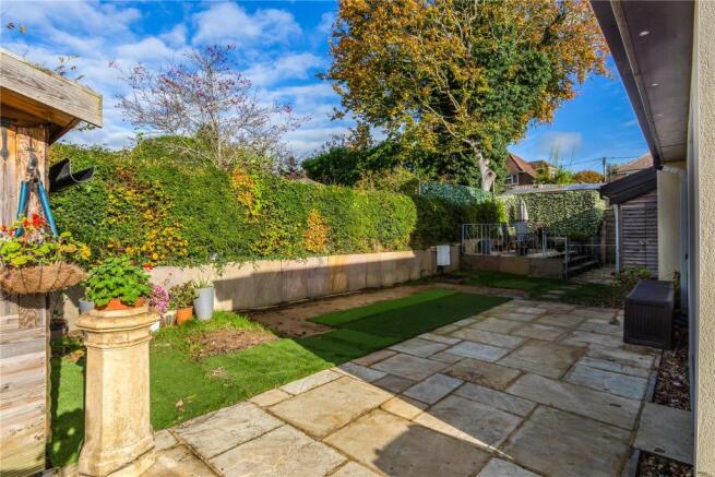 Terrace & Garden