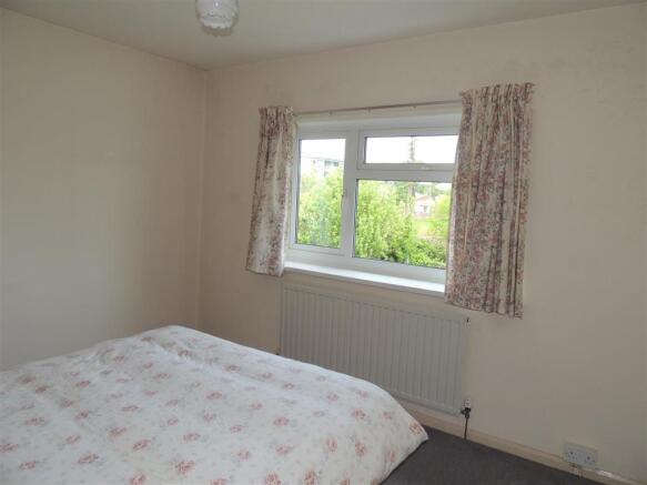 Bedroom: