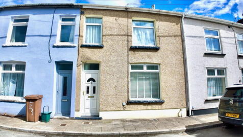 Warne Street, Fleur De Lis, NP12