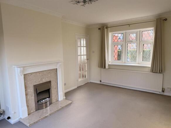 Cartwright Drive, Oadby photo 3