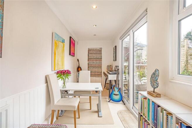 Sun/Dining Room