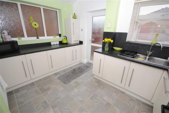 KITCHEN VIEW 2