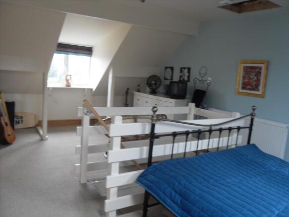 Photo 5