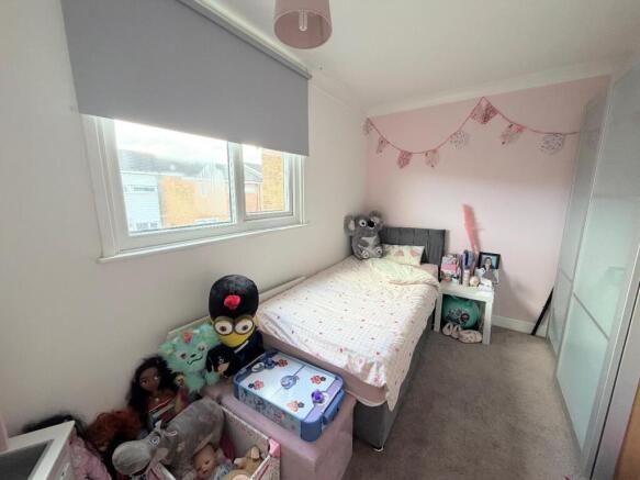 3 bed Terraced for sale Image 5