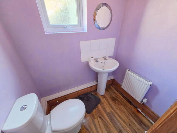3 bed Terraced for sale Image 6