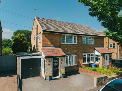 Moor View Road, Sheffield, S8