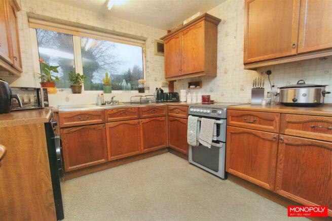 Kitchen Area.jpg
