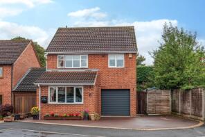 21, Harrow Close, Bromsgrove B60 3QT