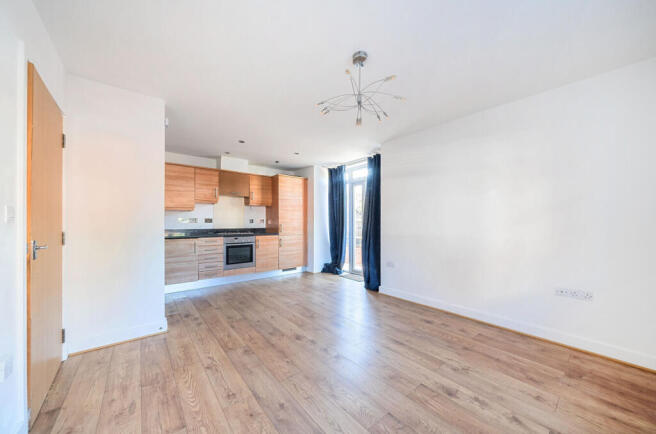 6-681e411b8fced-1...