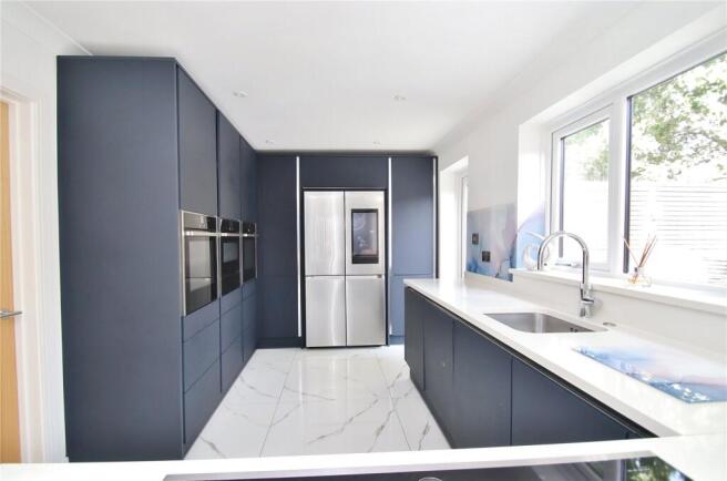 Penrith Close, Verwood, BH31 photo 4