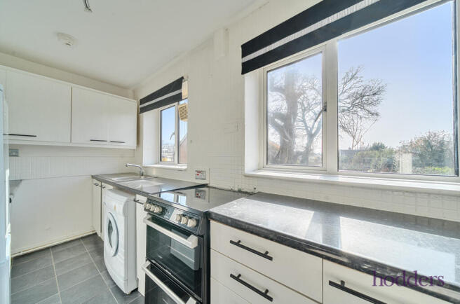 3d2e27eb-abc8-4b0...