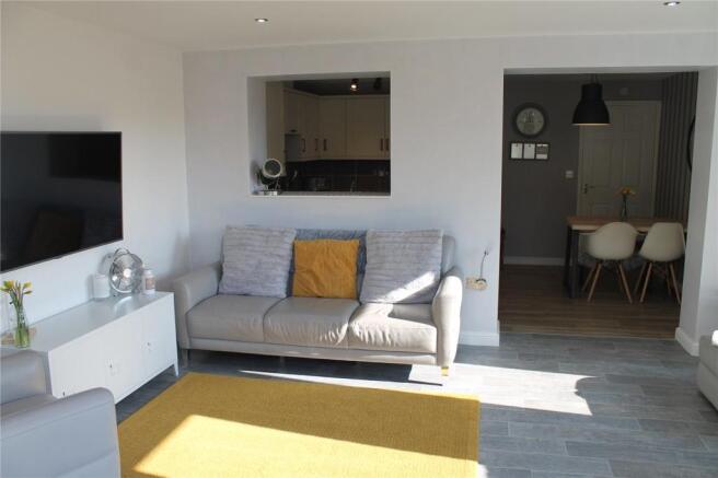 Sitting Room/Kitchen