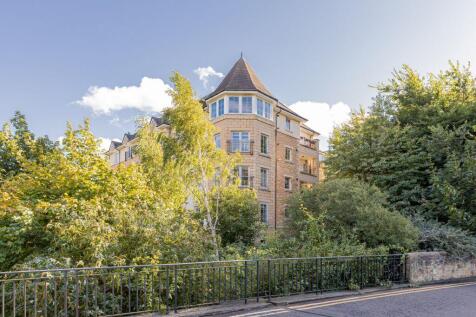 2/15 Powderhall Brae, Edinburgh, EH7 4GD