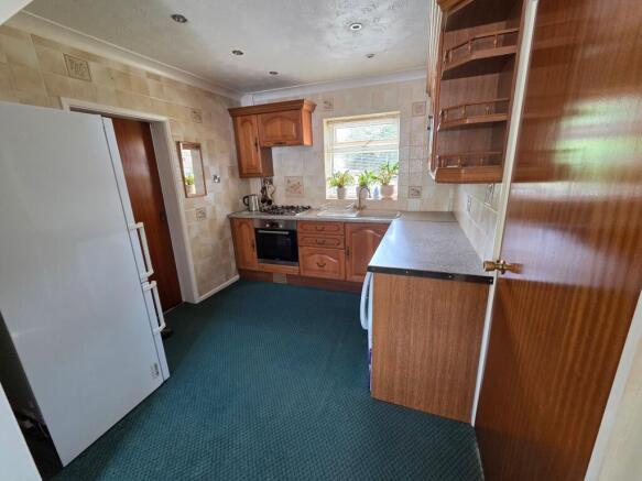 3 bed Semi-Detached for sale Image 5
