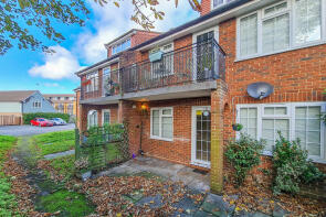 5, Trafalgar Court, Cobham KT11 1BD