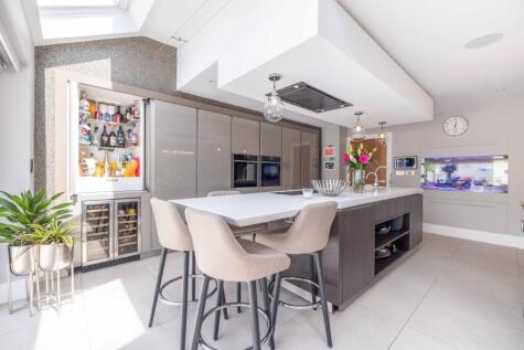 The Crossways, Beaconsfield , HP9