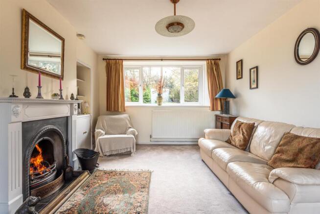 SITTING ROOM