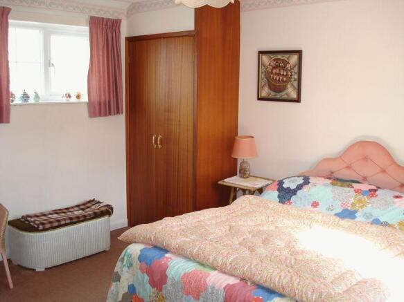 bed 1