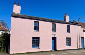 Bridge House, Mights Road, Southwold IP18 6PS