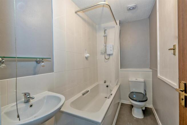 12 Almond Close (17 