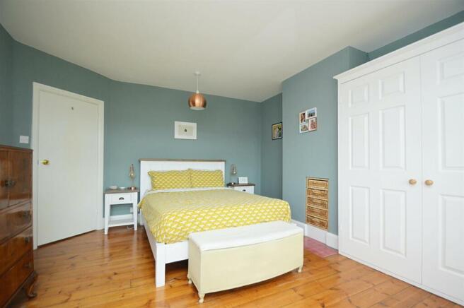 resizedBed1b.jpg