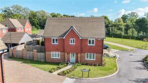2, Scrase Close, Burgess Hill RH15 0YY