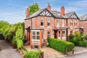 Stretton, Vicarage Lane, Altrincham WA14 3AS