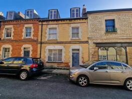 77, Middle Street, Stroud GL5 1EA